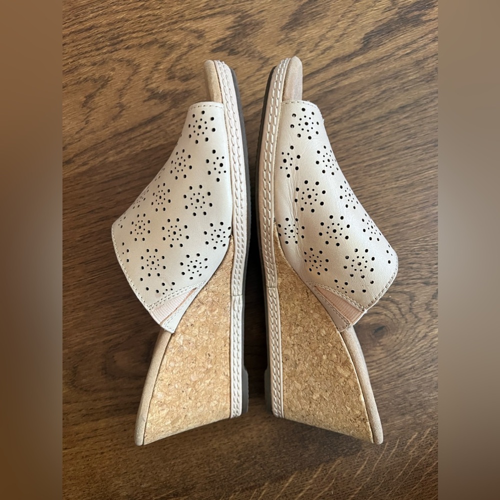 Clarks soft cushion wedge sandals